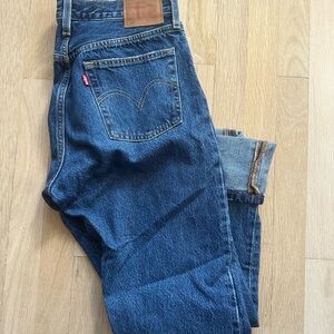 Levi’s straight denim jeans
